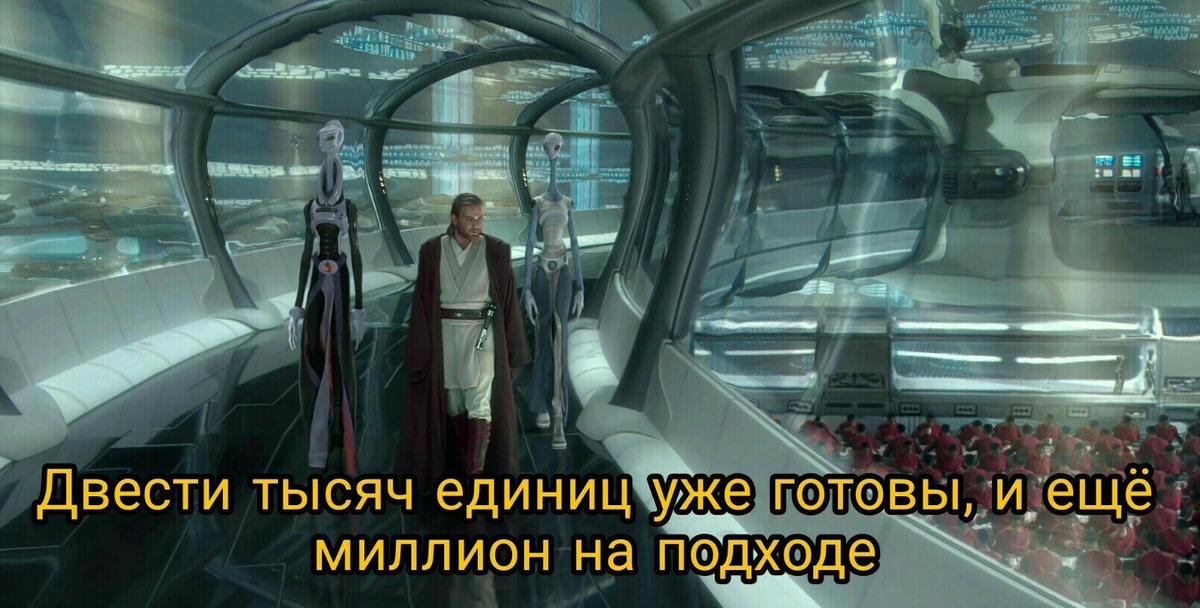 Фабрикант осматривает склад готовых изделий